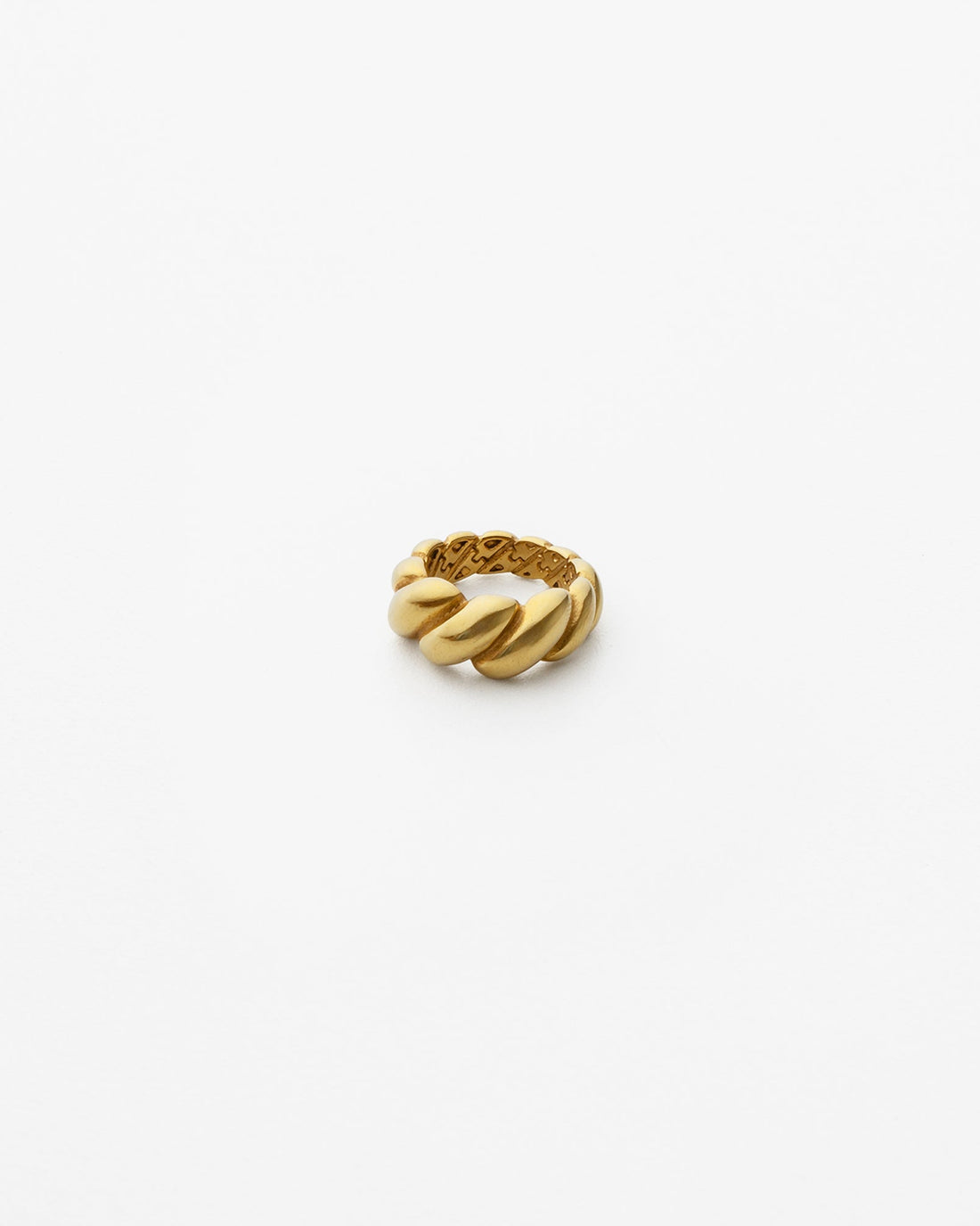 Chunky statement 18K gold-plated croissant ring with twisted detailing