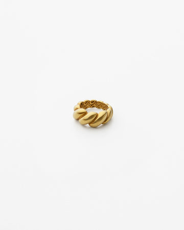 Chunky statement 18K gold-plated croissant ring with twisted detailing