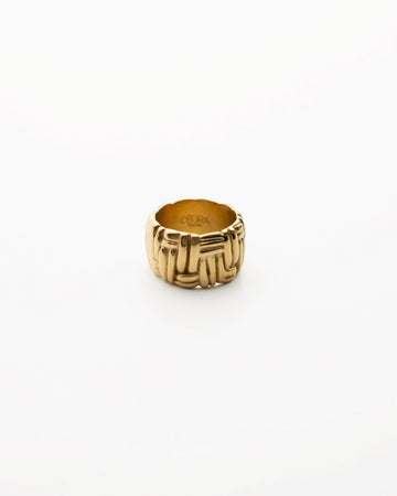 Chunky statement 18K gold-plated ring with woven texture